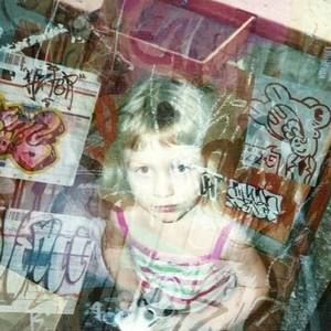 Meet your Posher, Aradia